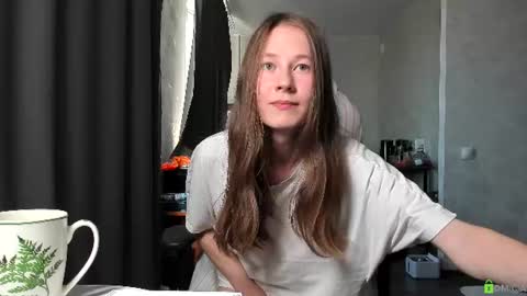 Im Courtney Nice to meet youFollow meInstagram courtneyluv778 online show from June 17, 2026, 1:23 pm