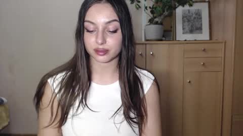 Courtney online show from January 17, 2025, 5:51 pm