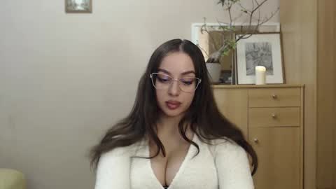 Courtney online show from March 2, 2025, 3:27 pm