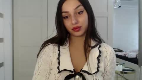 Courtney online show from October 10, 2025, 1:54 pm