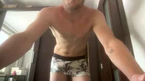 Snapshot of cowen_24 chatting on August 4, 2026, 9:12 am cowen_24 online show from August 4, 2026, 9:12 am