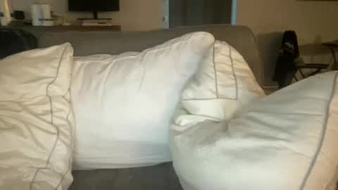 coyotecock9 online show from December 15, 2025, 10:47 pm