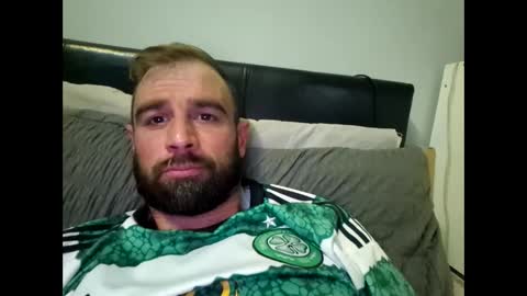 Snapshot of cozzyfella97 chatting on September 14, 2025, 10:09 pm cozzyfella97 online show from September 14, 2025, 10:09 pm