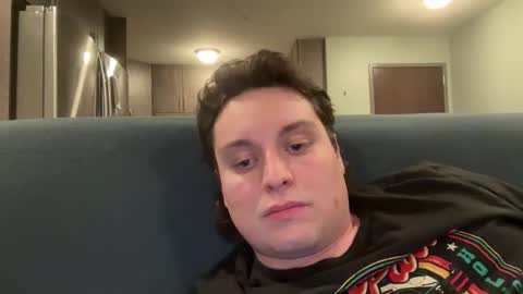 Cole Rickers online show from December 17, 2025, 7:47 am