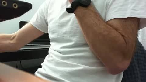 Cr1key online show from October 28, 2025, 10:23 pm