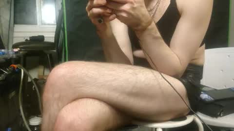 Snapshot of crackback_kyd chatting on November 12, 2025, 9:53 am crackback_kyd online show from November 12, 2025, 9:53 am