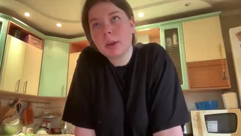 Elise online show from September 20, 2025, 7:20 am