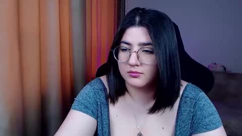 Snapshot of crazy_bunya chatting on April 12, 2026, 1:27 pm Crazy Bunya online show from April 12, 2026, 1:27 pm