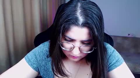 Snapshot of crazy_bunya chatting on April 19, 2026, 1:32 pm Crazy Bunya online show from April 19, 2026, 1:32 pm