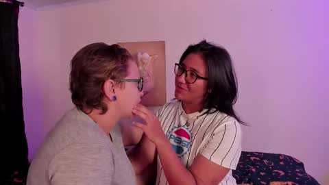 Snapshot of crazy_cakes_ chatting on December 16, 2025, 4:12 pm Lexie Rose online show from December 16, 2025, 4:12 pm