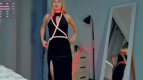 Emma online show from December 25, 2024, 11:31 pm