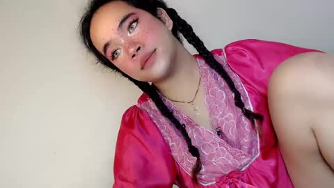 Hot Ayisha online show from January 16, 2025, 3:02 am