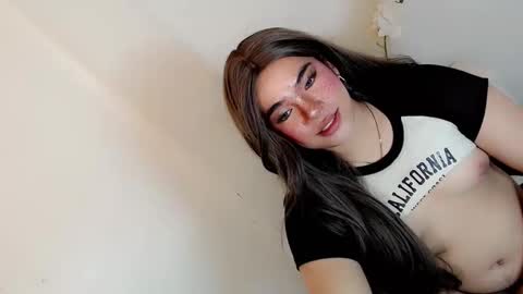 Hot Ayisha online show from January 23, 2025, 7:18 pm