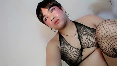 Hot Ayisha online show from March 12, 2025, 9:03 pm