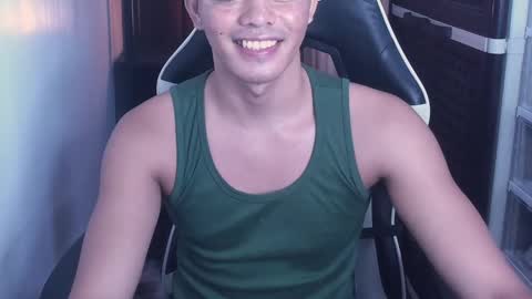 Snapshot of crazyasiancum chatting on February 10, 2025, 10:42 am Zion online show from February 10, 2025, 10:42 am