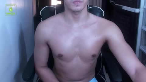 Snapshot of crazyasiancum chatting on September 9, 2025, 5:29 am Zion online show from September 9, 2025, 5:29 am