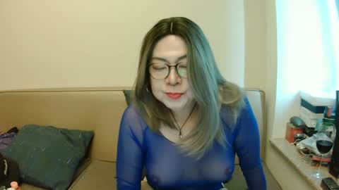 Kelly   online show from February 27, 2025, 8:50 am