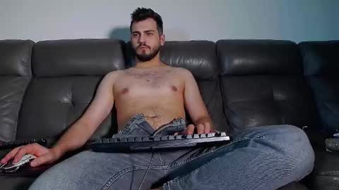 Snapshot of crazydom1 chatting on February 26, 2026, 1:59 am Crazy online show from February 26, 2026, 1:59 am