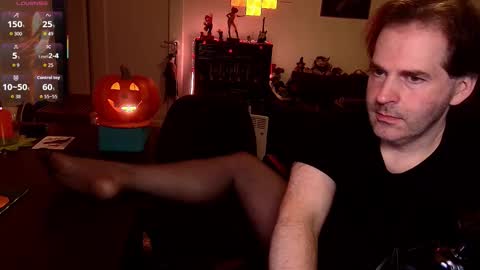 Snapshot of crazygamerandy chatting on October 30, 2025, 3:19 am Andy online show from October 30, 2025, 3:19 am