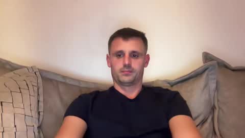 Snapshot of crazynicky chatting on December 17, 2024, 5:26 pm Nicky online show from December 17, 2024, 5:26 pm