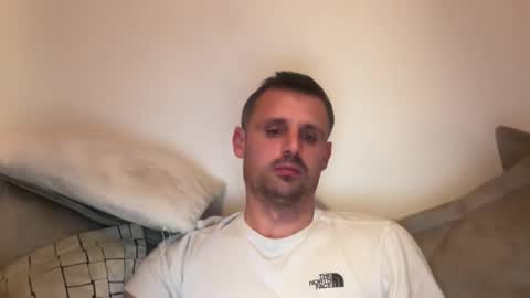 Snapshot of crazynicky chatting on December 16, 2025, 1:38 pm Nicky online show from December 16, 2025, 1:38 pm