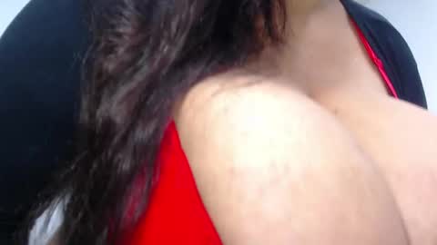 diosalinda online show from December 4, 2025, 4:00 am