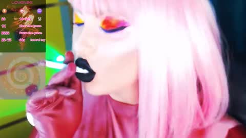 Roxy online show from September 25, 2025, 2:54 pm