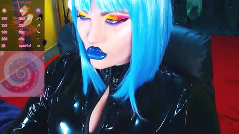 Roxy online show from October 24, 2025, 2:02 pm