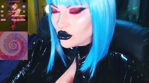 Roxy online show from November 4, 2025, 2:38 pm