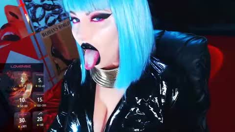 Roxy online show from June 30, 2026, 3:02 pm