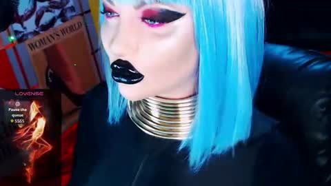 Roxy online show from July 29, 2026, 3:21 pm