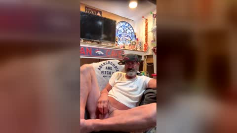 crazyplumber online show from March 29, 2026, 4:23 am