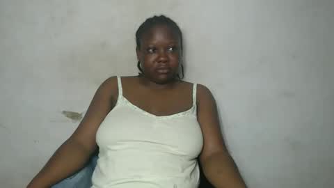 Snapshot of crazyslut17 chatting on September 8, 2025, 10:53 pm crazyslut17 online show from September 8, 2025, 10:53 pm