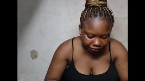 Snapshot of crazyslut17 chatting on October 8, 2025, 8:28 pm crazyslut17 online show from October 8, 2025, 8:28 pm