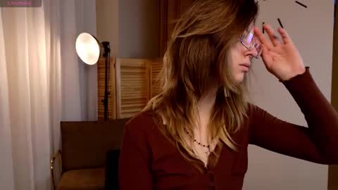 Snapshot of crazysound chatting on January 13, 2026, 6:40 am Alice online show from January 13, 2026, 6:40 am