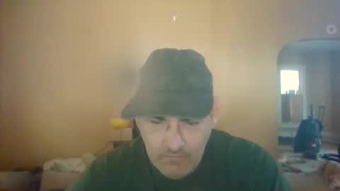 Snapshot of cre9876 chatting on November 7, 2025, 5:02 pm alway horny online show from November 7, 2025, 5:02 pm