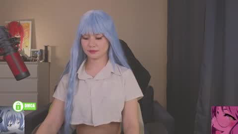 Snapshot of creammeow chatting on April 22, 2026, 8:28 am Alina online show from April 22, 2026, 8:28 am