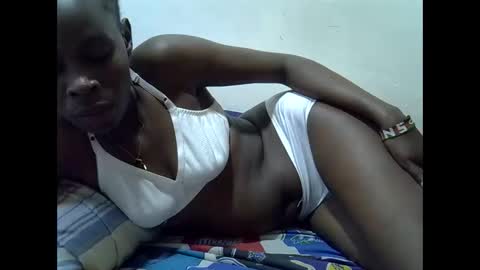 creamy_pussie online show from May 31, 2026, 8:10 pm