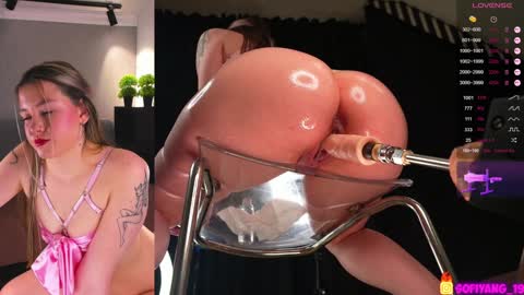 Snapshot of creamybabyy chatting on January 26, 2025, 6:07 am Hiya We are Any Kim Sofi and Nika Enjoy online show from January 26, 2025, 6:07 am