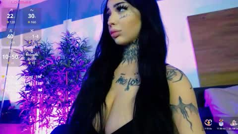 Snapshot of creamyinkk chatting on January 10, 2026, 6:37 am Sophie online show from January 10, 2026, 6:37 am