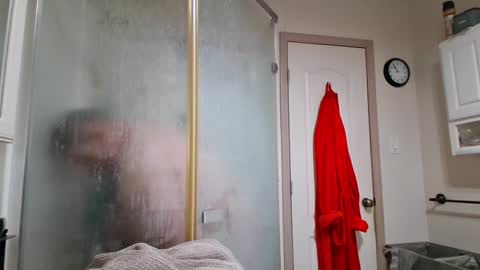 Snapshot of creeeping_death chatting on January 19, 2025, 6:53 pm The hopeless romantic online show from January 19, 2025, 6:53 pm