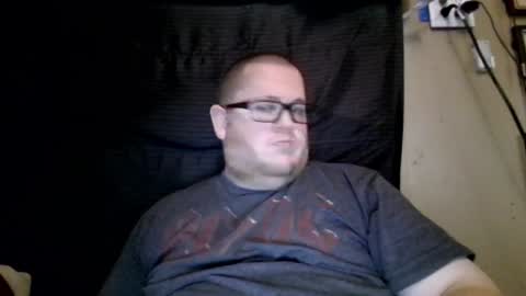 Snapshot of creeeping_death chatting on January 28, 2025, 8:15 pm The hopeless romantic online show from January 28, 2025, 8:15 pm