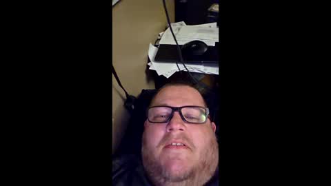 Snapshot of creeeping_death chatting on March 3, 2025, 2:26 am The hopeless romantic online show from March 3, 2025, 2:26 am