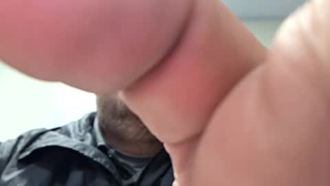 Snapshot of creeeping_death chatting on March 8, 2025, 4:01 am The hopeless romantic online show from March 8, 2025, 4:01 am