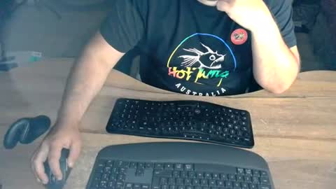 CrestedTen online show from June 28, 2026, 10:49 pm