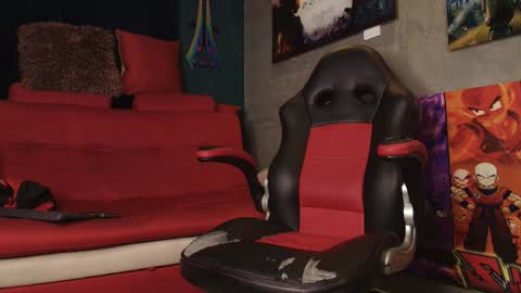 crh58_ online show from April 1, 2026, 5:08 am