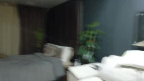 CRHISTIAN online show from October 24, 2025, 11:12 pm