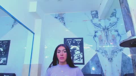 crhistofer_ online show from July 26, 2026, 4:20 am
