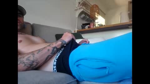 crimcouple online show from February 2, 2026, 1:59 am