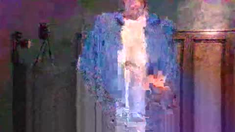 Snapshot of crimsongingerale chatting on April 7, 2026, 5:19 am crimsongingerale online show from April 7, 2026, 5:19 am